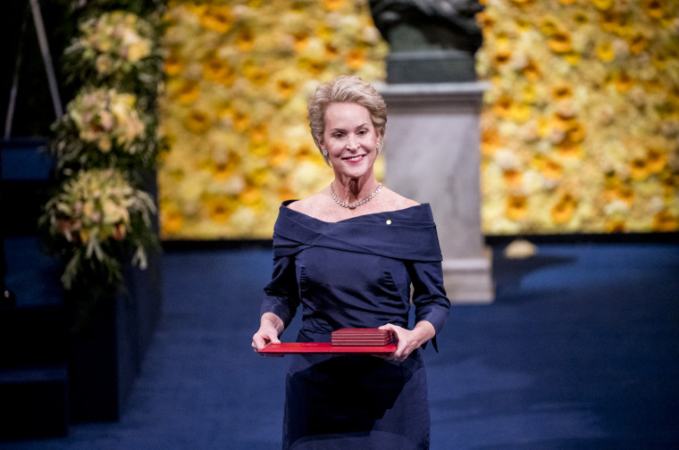 Frances H Arnold at award ceremony