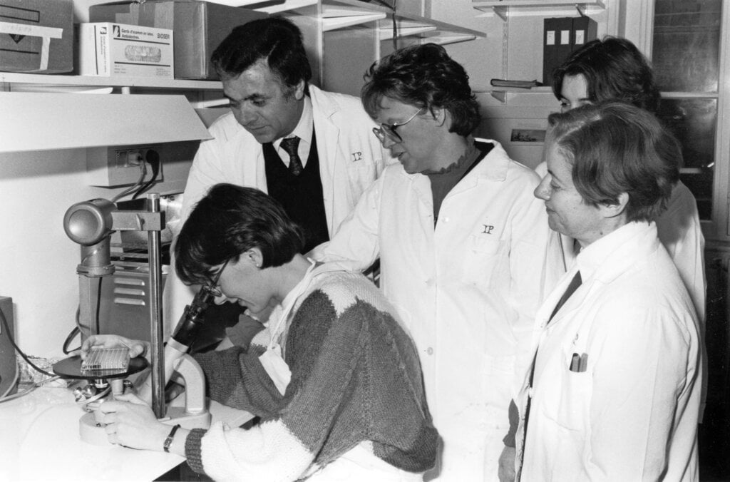 FrancoiseBarre Sinoussi PASTEUR asset09