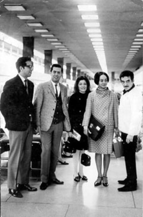 JosÃ© Miguel Oviedo, Mario Vargas Llosa, Marta de Oviedo, Mercedes de GarcÃ­a MÃ¡rquez and Gabriel GarcÃ­a MÃ¡rquez