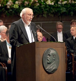 Professor Joseph Nordgren delivering the Presentation Speech